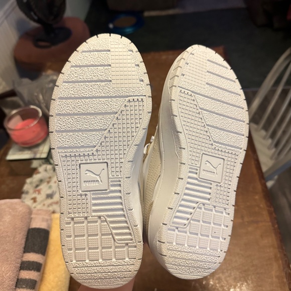 Puma sneakers - Picture 3 of 7